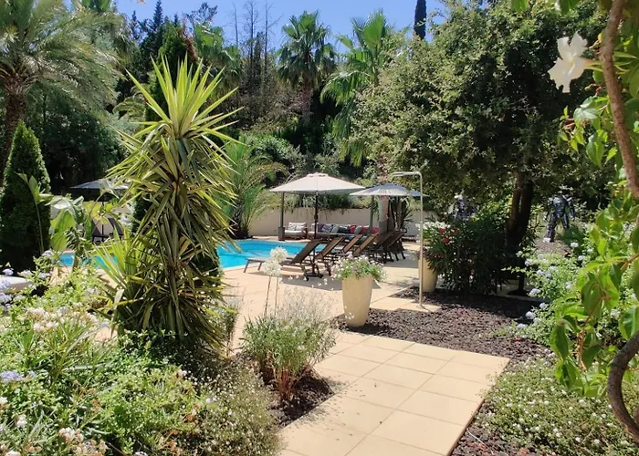 Maison Prestige Roberto Geissini