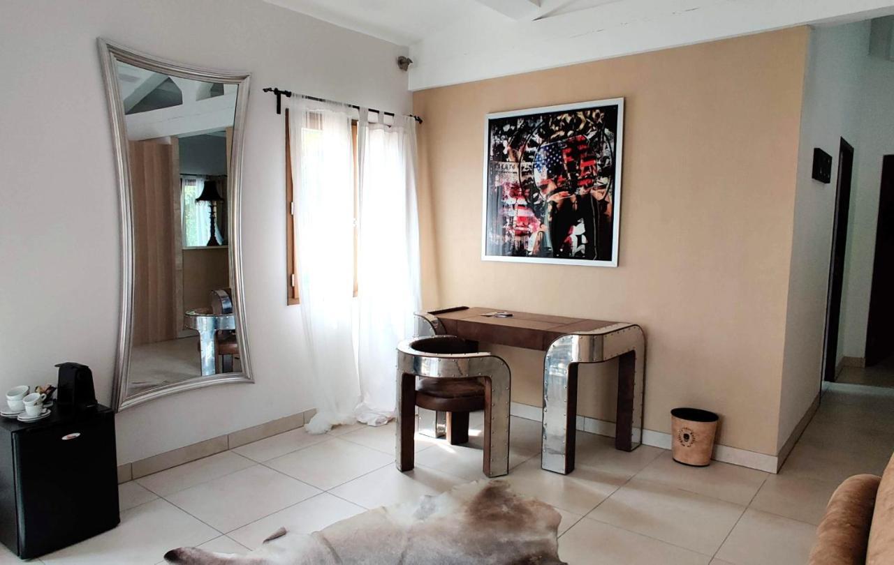 Maison Prestige Roberto Geissini