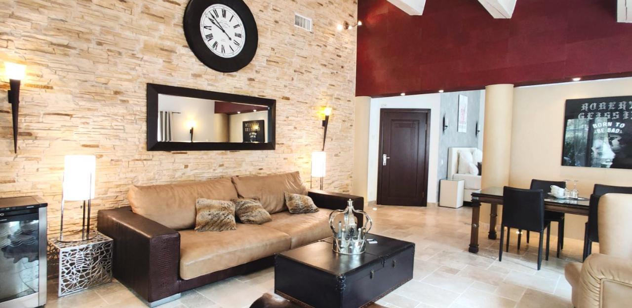 Maison Prestige Roberto Geissini 3*