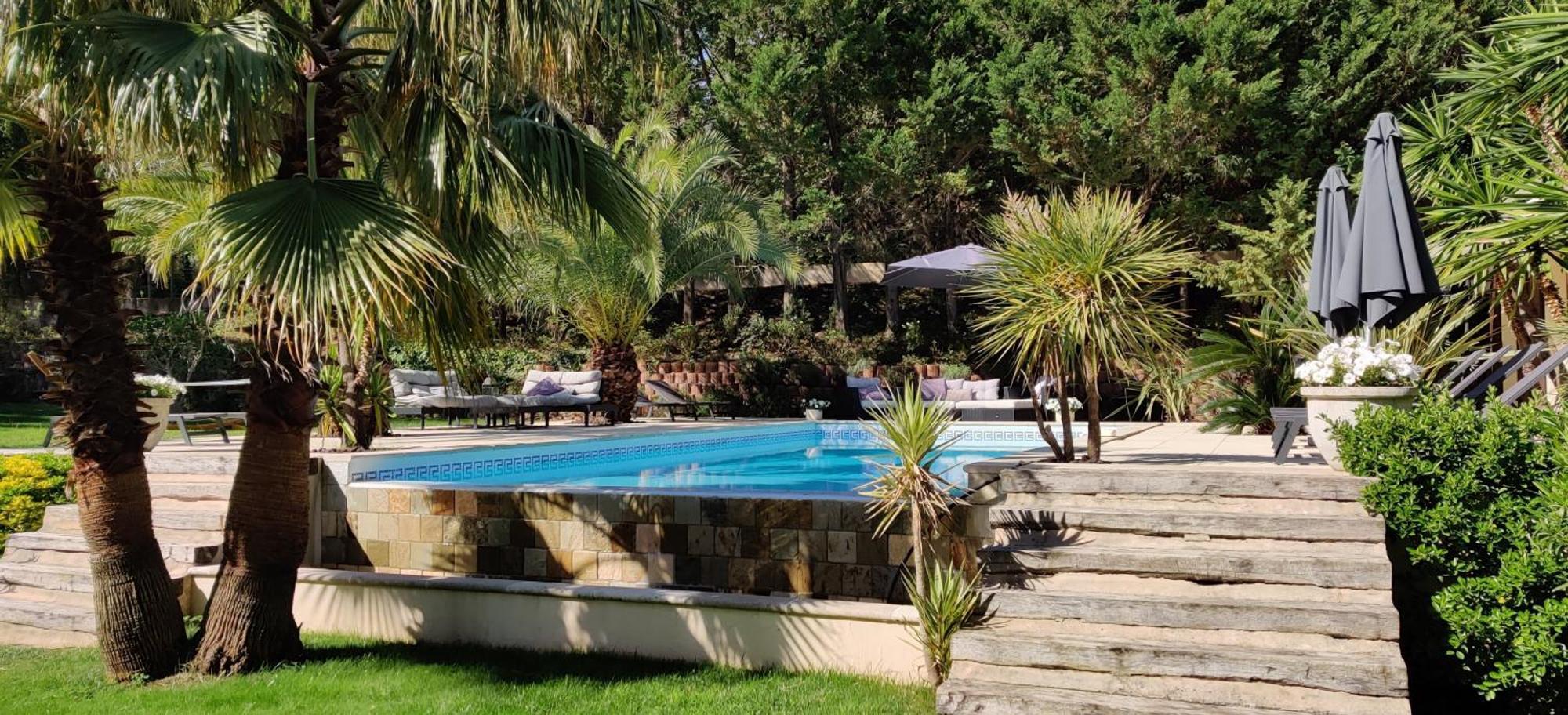 Maison Prestige Roberto Geissini